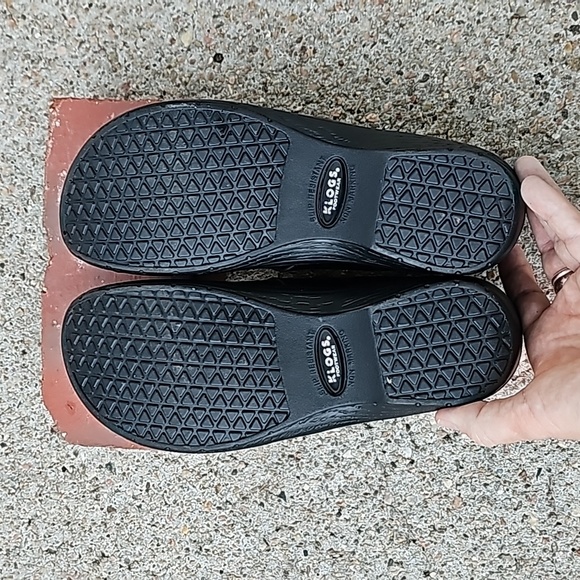 Klogs Mission Black Smooth Leather Size 6 1/2 - Picture 9 of 12